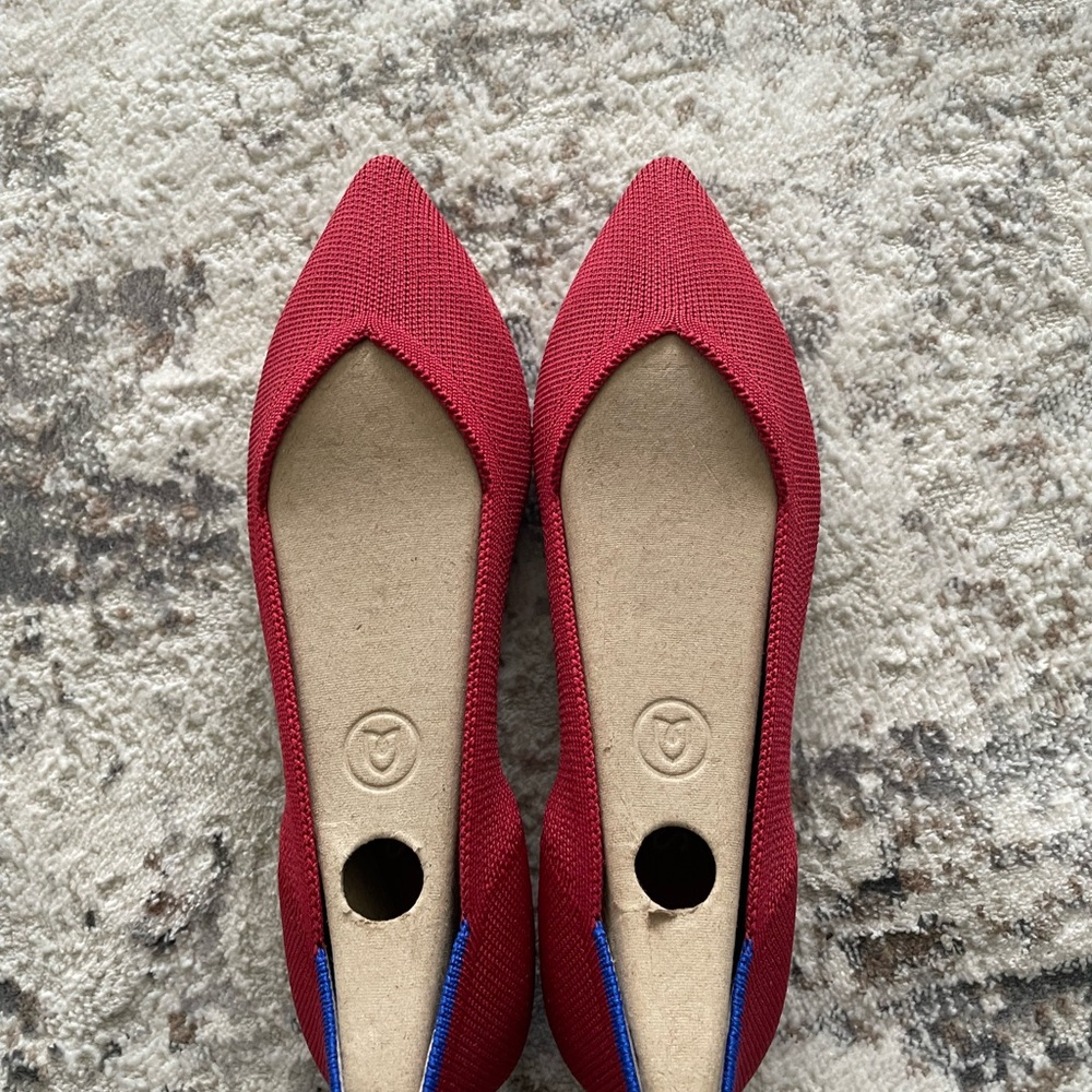 Red Pointed Toe Flats - Picture 2 of 4